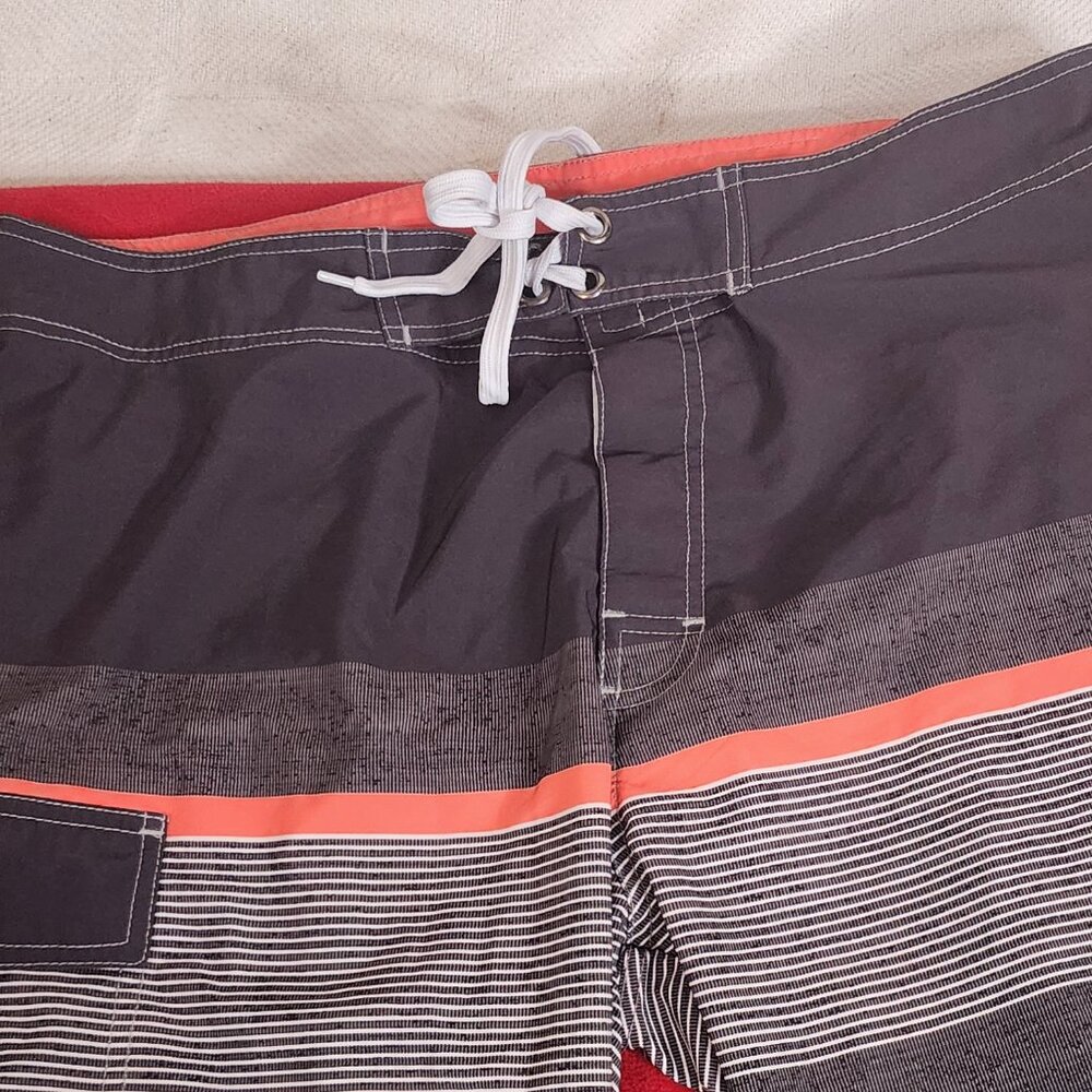 Nonwe Greige Peach Sea Green Poly Span Mesh Lined Pocket Swim Board Shorts Sz 36 - Picture 2 of 16